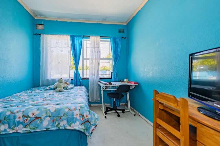 4 Bedroom Property for Sale in Belmont Park Western Cape